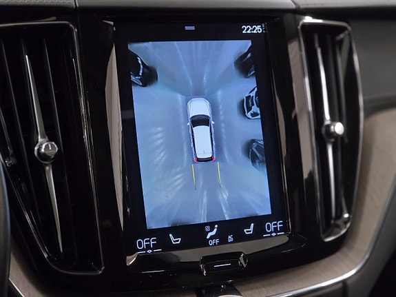 Volvo XC60 23 of 26