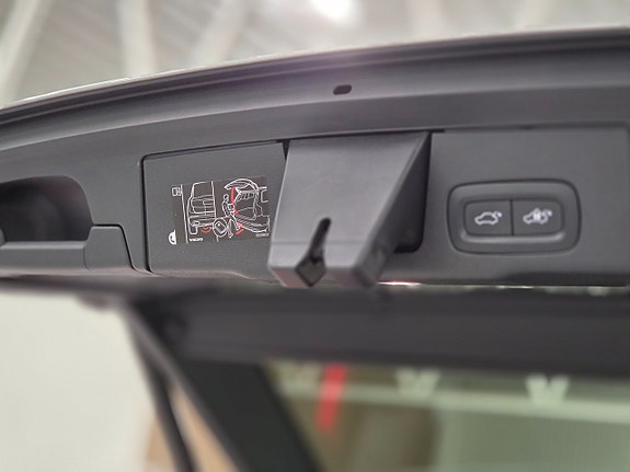 Volvo XC60 10 of 26