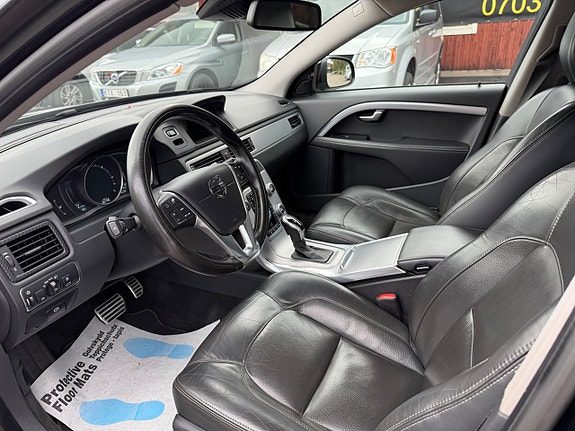 Volvo V70 8 of 10