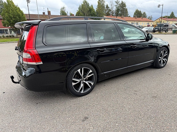 Volvo V70 5 of 10