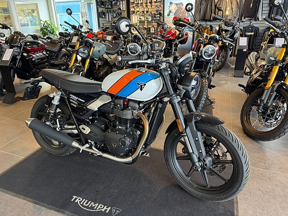 Triumph Speed Twin 900 Demo 33mil 3 of 4