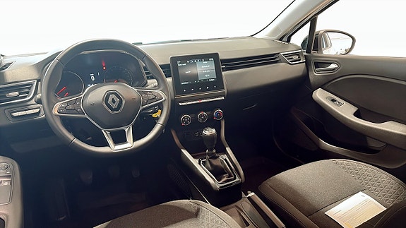 Renault Clio 11 of 19