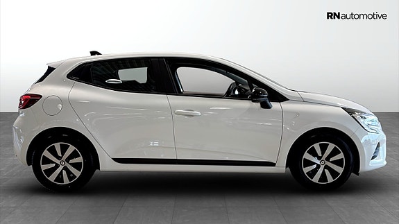 Renault Clio 4 of 19