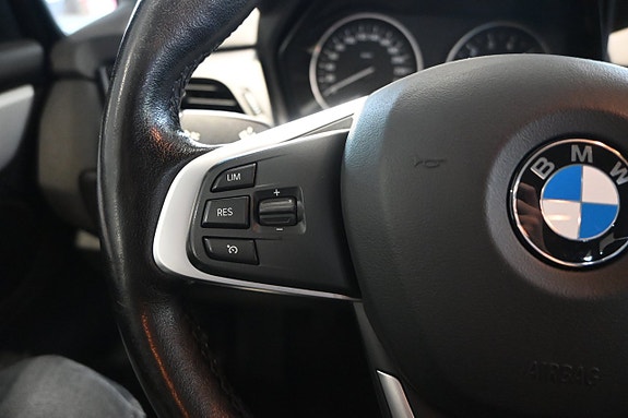 BMW 218i 17 of 24