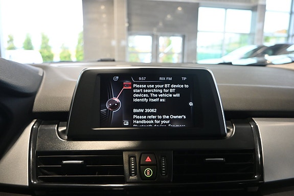 BMW 218i 20 of 24