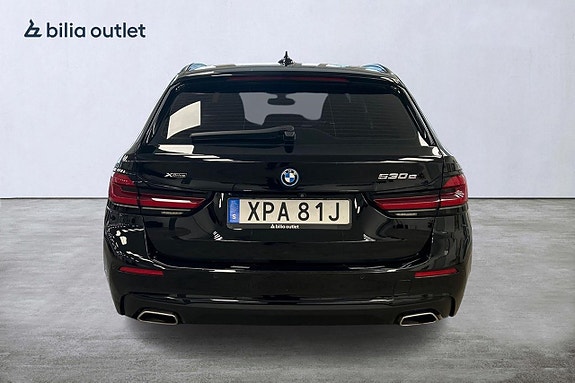 BMW 530e 7 of 30