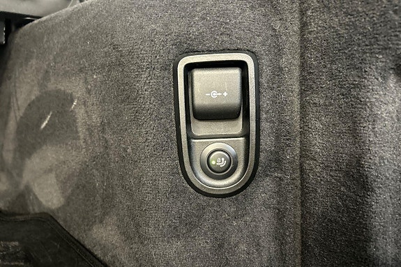 BMW 530e 20 of 30
