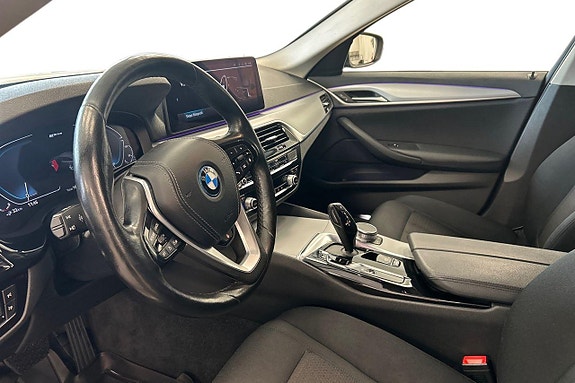 BMW 530e 10 of 30