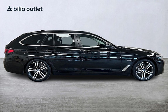 BMW 530e 5 of 30