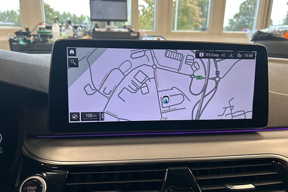 BMW 530e 17 of 30