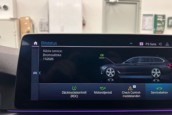 BMW 530e 18 of 30