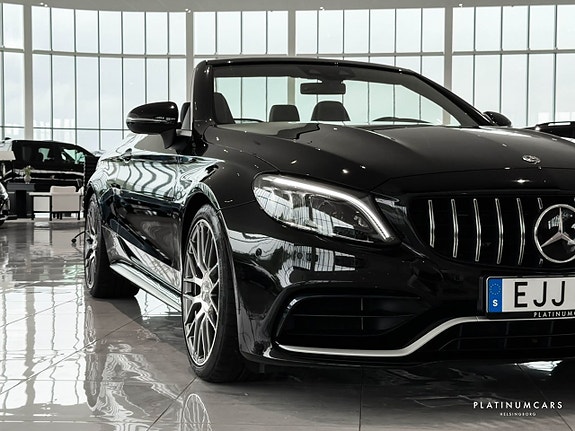 Mercedes-Benz C63 20 of 24