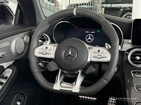 Mercedes-Benz C63 9 of 24