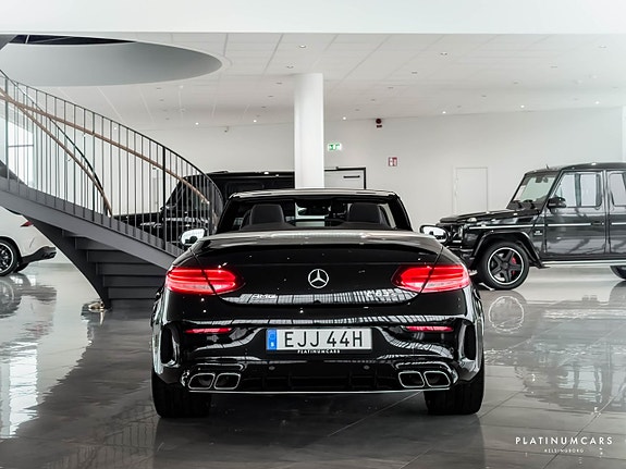 Mercedes-Benz C63 5 of 24