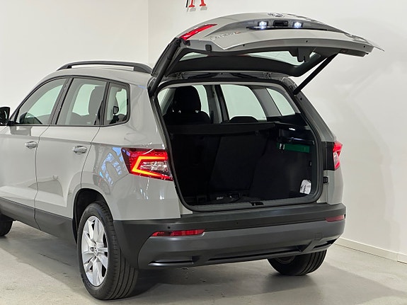 Skoda Karoq 11 of 29