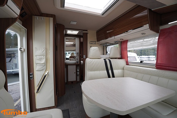 Eura Mobil IL 725 QB 5 of 21
