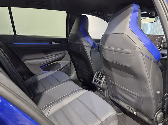 Volkswagen Golf V 21 of 24