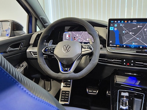 Volkswagen Golf V 12 of 24