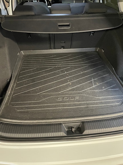 Volkswagen Golf VIII 9 of 10