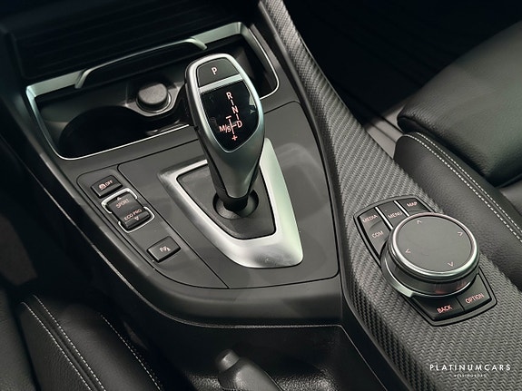 BMW M240i 14 of 20