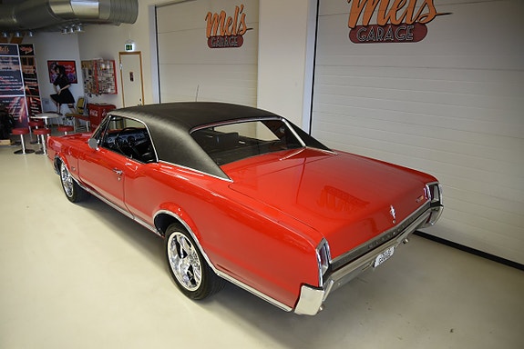 Oldsmobile Cutlass 10 of 30