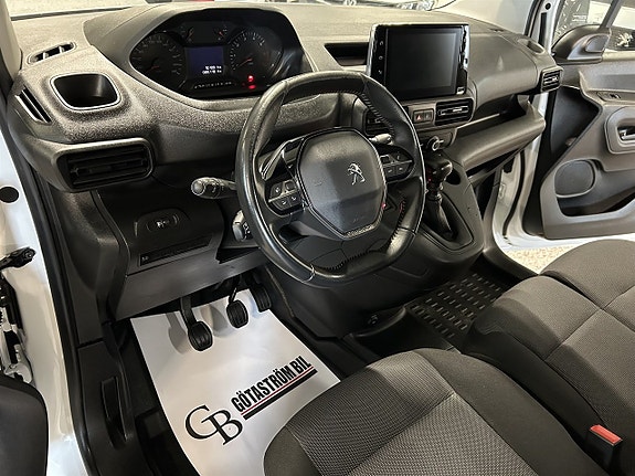 Peugeot Partner 12 of 24