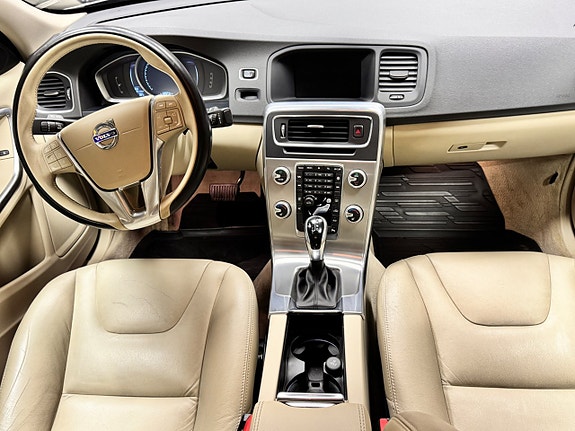 Volvo S60 10 of 12