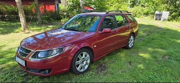 Saab 9-5 3 of 4
