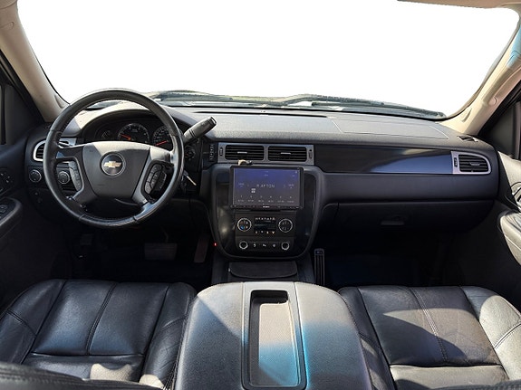 Chevrolet Silverado 2500 13 of 16