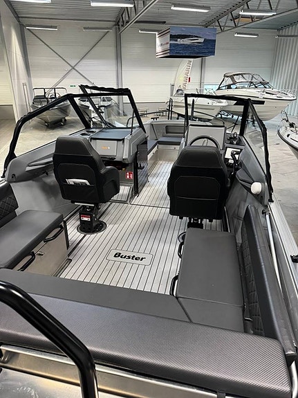 Buster Supermagnum F350XSA 2027 Black Edition *Autopilot* 4 of 12