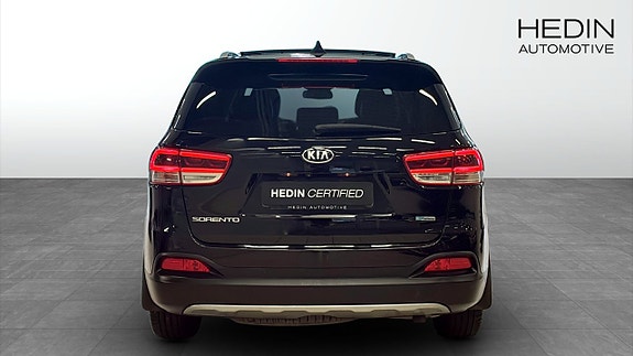 Kia Sorento 7 of 13