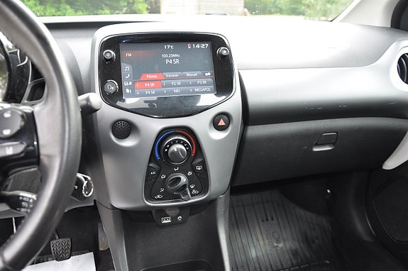 Toyota Aygo 12 of 13