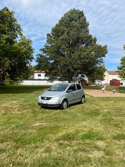 Volkswagen Fox 2 of 4