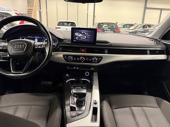 Audi A4 18 of 27