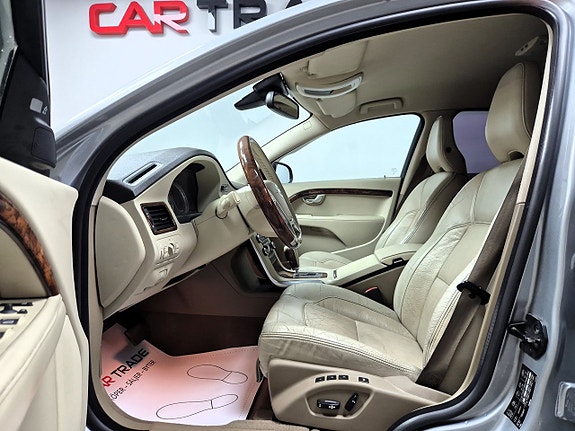 Volvo S80 10 of 25