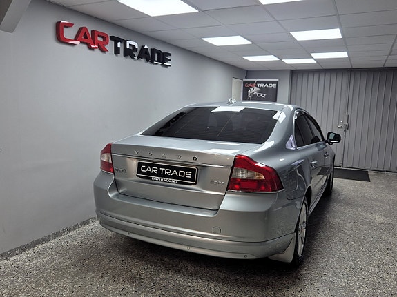 Volvo S80 6 of 25