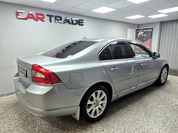 Volvo S80 5 of 25