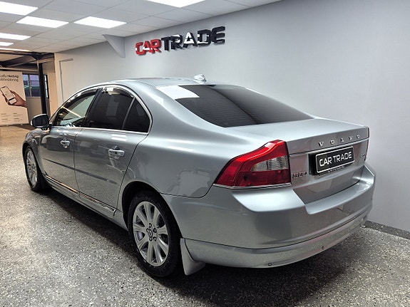 Volvo S80 4 of 25