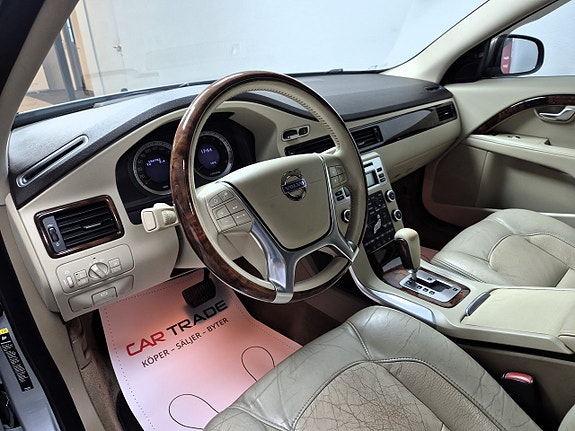 Volvo S80 15 of 25