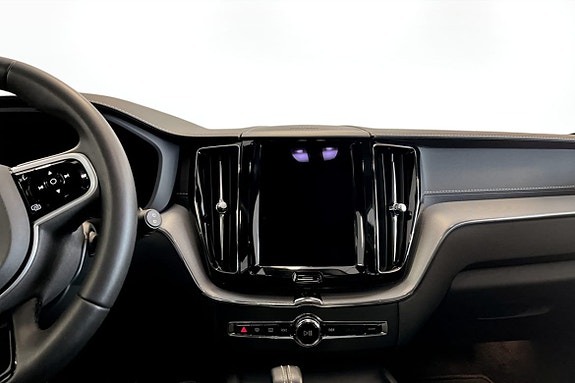 Volvo XC60 6 of 9