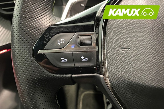 Peugeot 2008 16 of 17