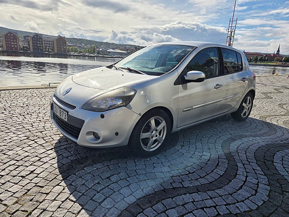 Renault Clio 4 of 9
