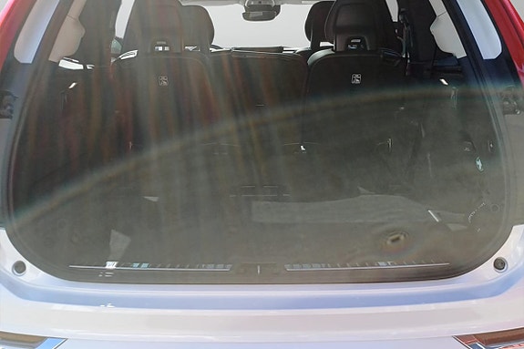 Volvo XC90 9 of 9