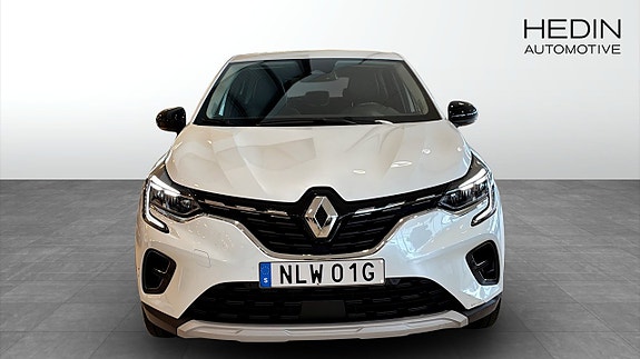 Renault Captur 8 of 12