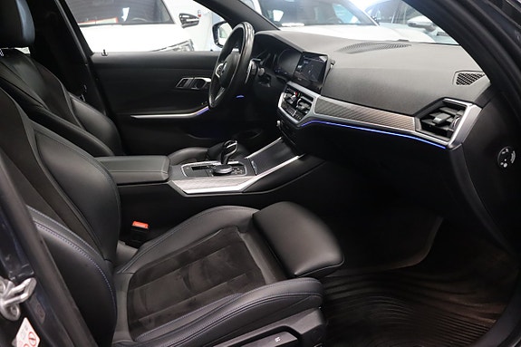 BMW 320d 10 of 30