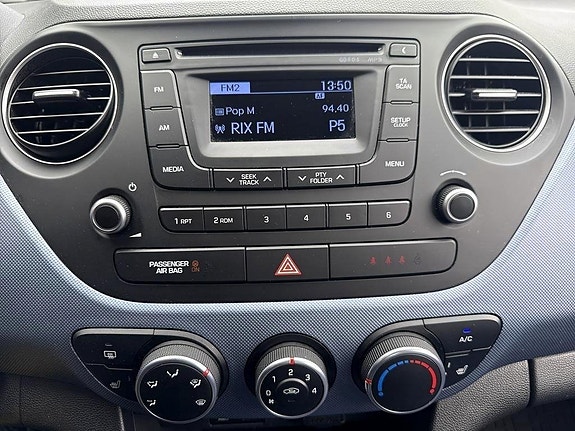 Hyundai i10 14 of 14