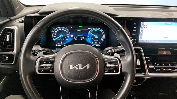 Kia Sorento 10 of 12