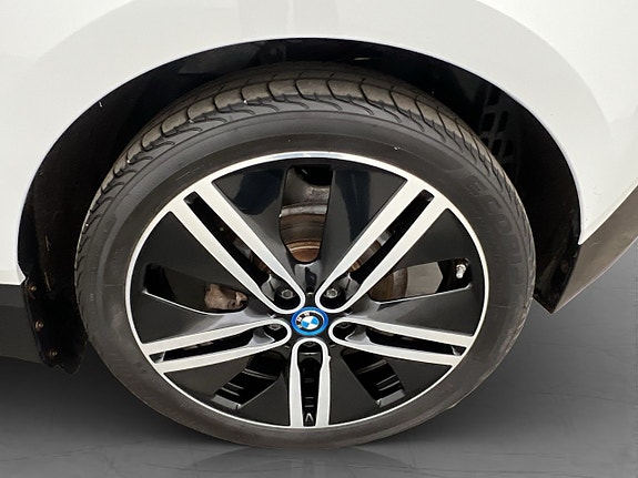 BMW i3 27 of 29