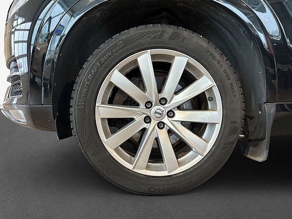 Volvo XC90 5 of 10