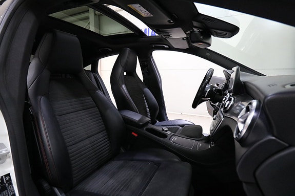Mercedes-Benz CLA200 d 13 of 16